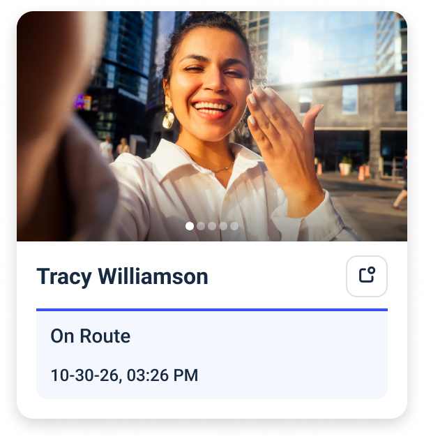 Live tracking card for Tracy Williamson showing On Route status